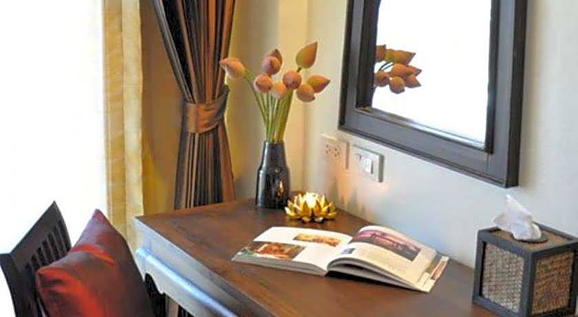 Siralanna Phuket Hotel