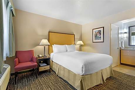 King Room - Non-Smoking