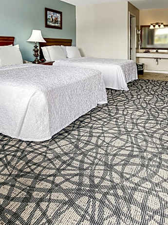 Deluxe Queen Room with Two Queen Beds - Non-Smoking