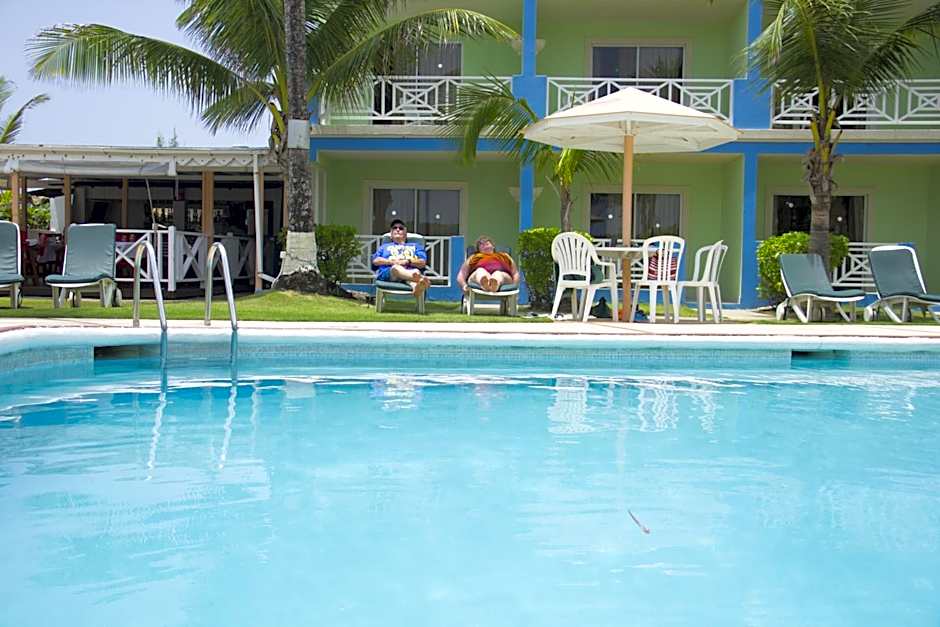 Dover Beach Hotel