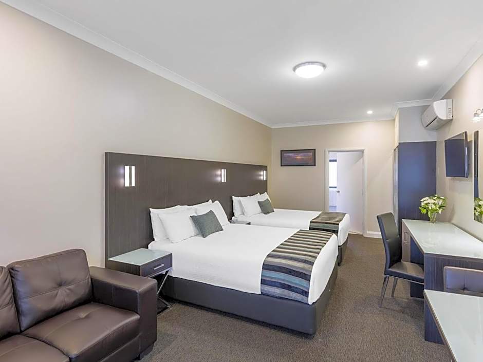 Mercure Goulburn