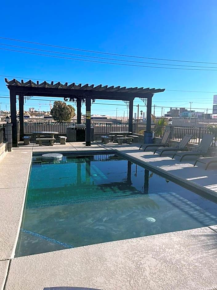 Playas Hotel Suites