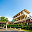Suphan Lake Hometel