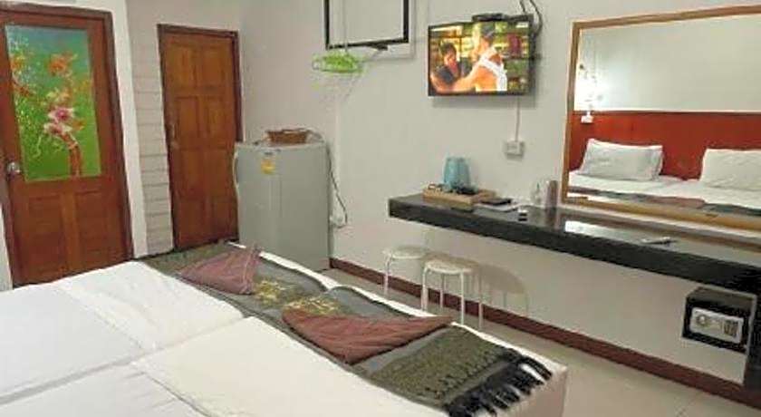 Jirawan Hotel