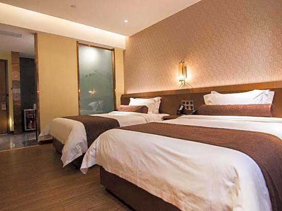 Jinyue Hotel (Guangzhou Baiyun Railway Station International Unit Branch)