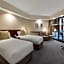 Amora Hotel Riverwalk