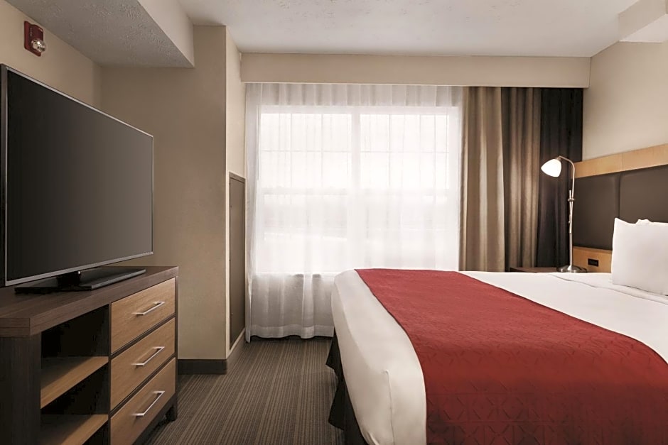 Country Inn & Suites by Radisson, Fairborn South, OH