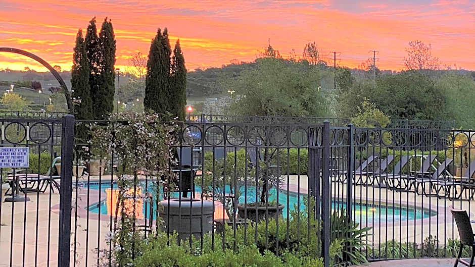 Holiday Inn Express Hotel & Suites El Dorado Hills By IHG