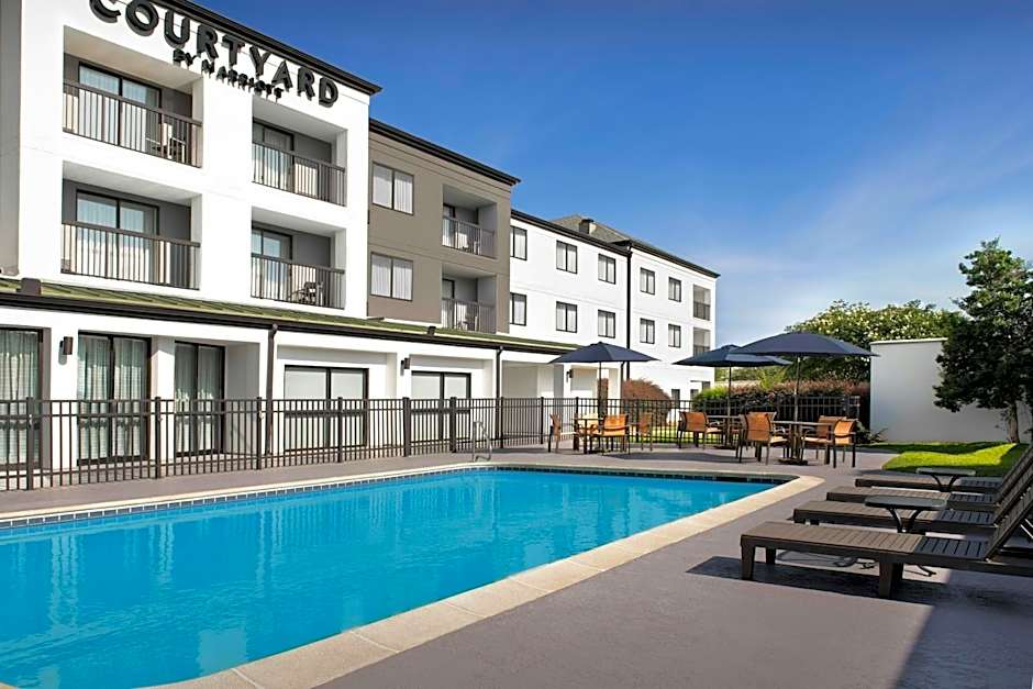 Courtyard by Marriott Hattiesburg
