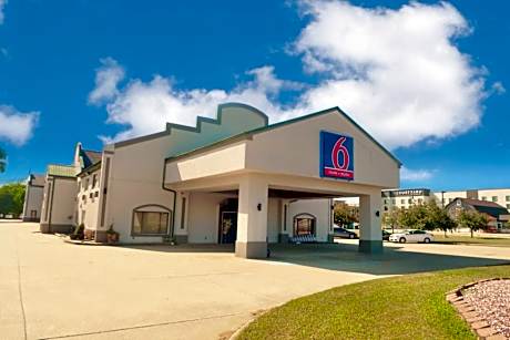 Studio 6 Elkhart, IN