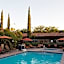 Los Arboles Hotel