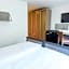 GLANDON Rooms Limelight - Self-Check-In