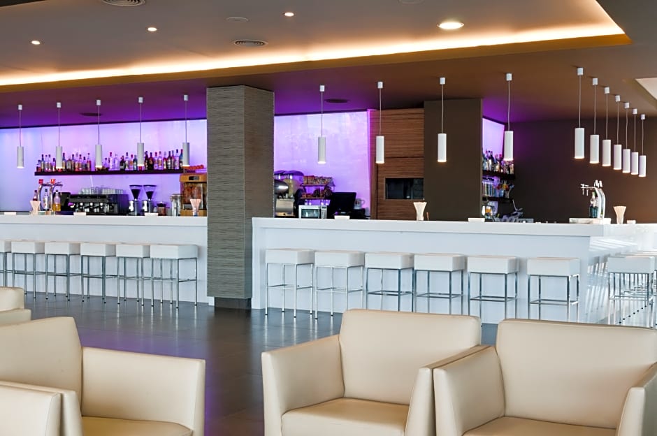 Apartamentos Turísticos Augustus