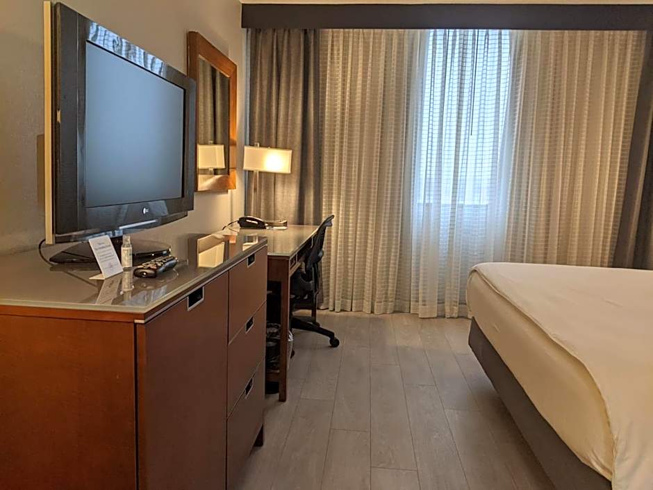Wyndham Indianapolis Airport