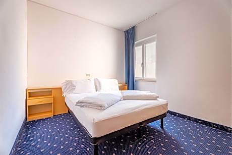 Economy Double or Twin Room