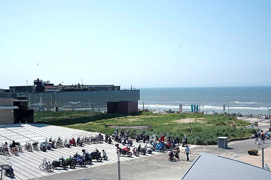 Amsterdam Beach Hotel