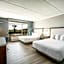 La Quinta Inn & Suites by Wyndham Cocoa Beach Oceanfront