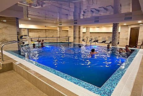 Royal Grand Hotel and Spa - All Inclusive and Free beach accsess