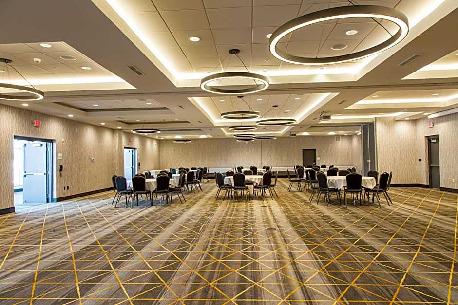 Holiday Inn Hotel & Suites - Mount Pleasant By IHG