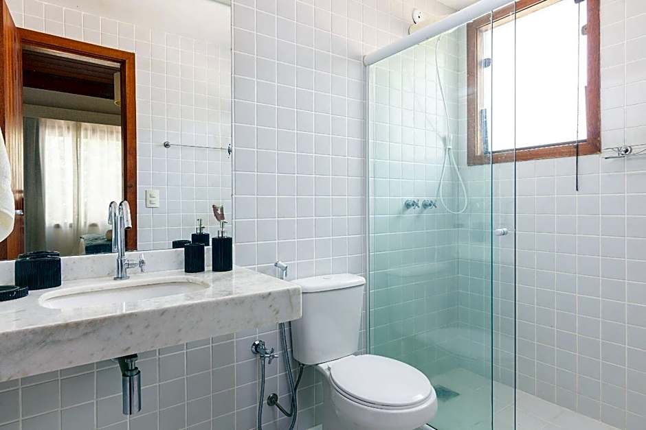 Bz65 Casa a 150 metros da praia com 4 suítes