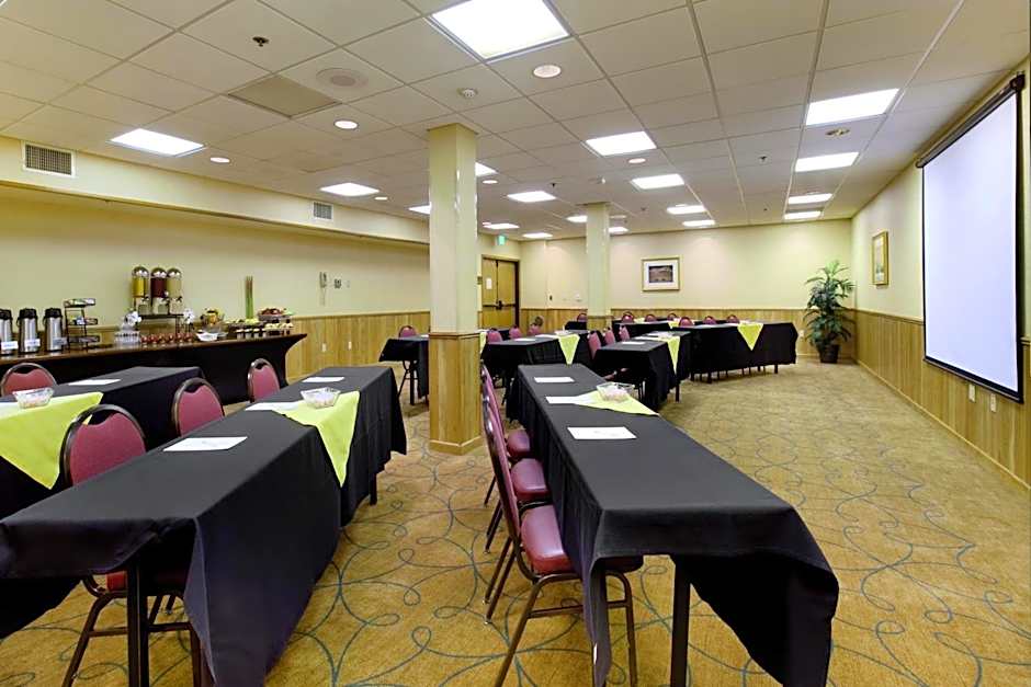 DoubleTree By Hilton Hotel Durango
