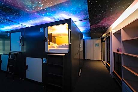 Capsule Hotel - Lucerne TheLAB
