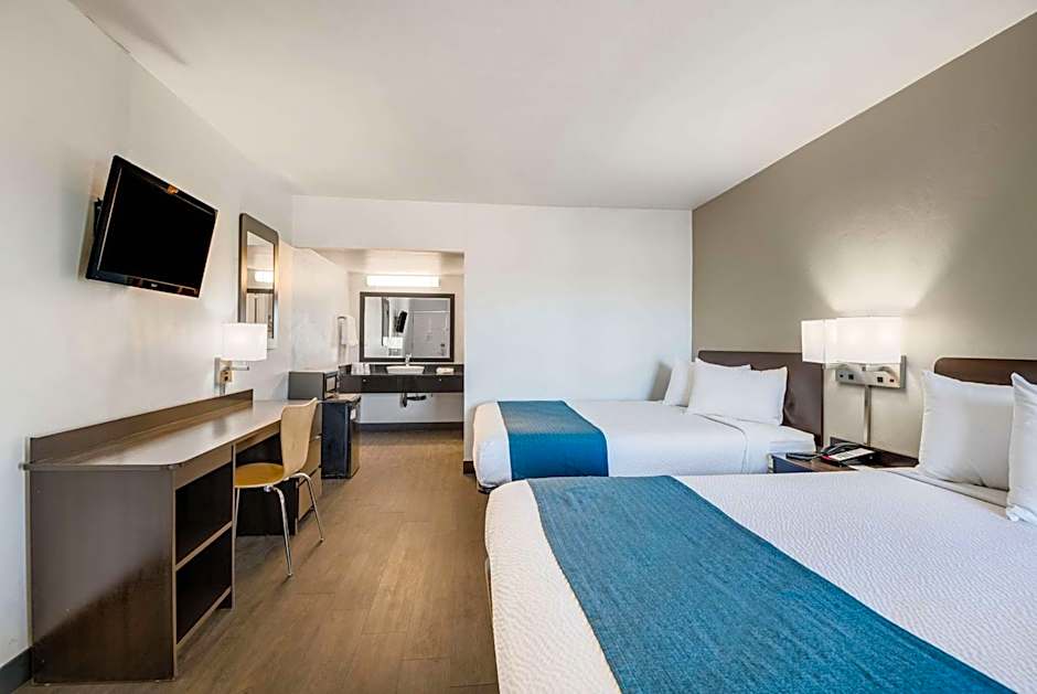 Motel 6-Tucson, AZ-Downtown