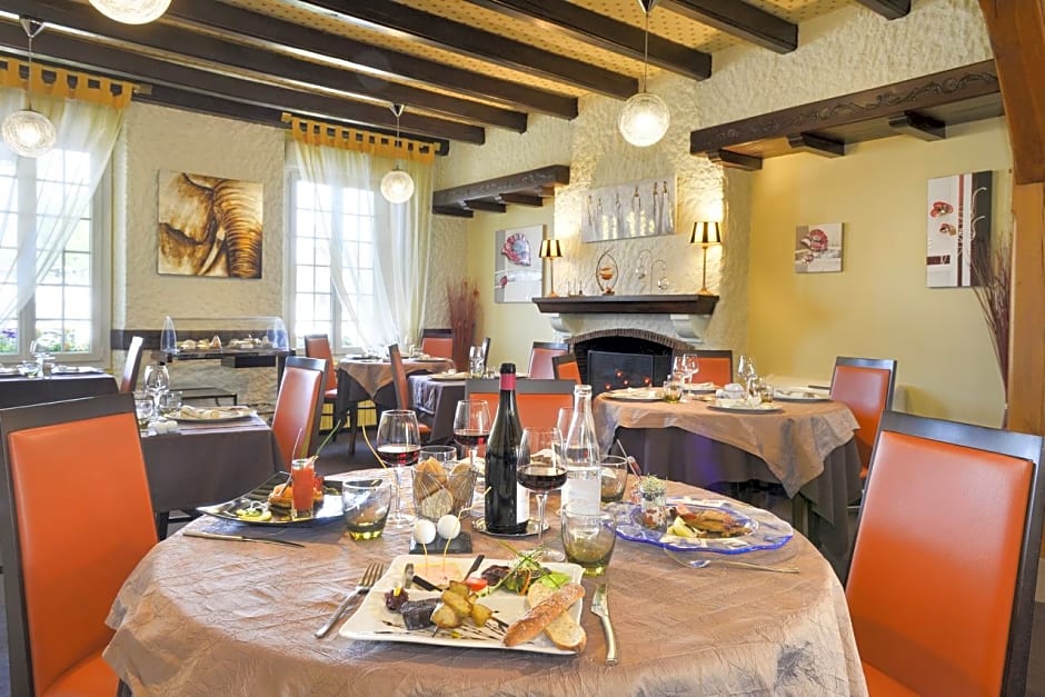 Logis Hôtel du Dauphin