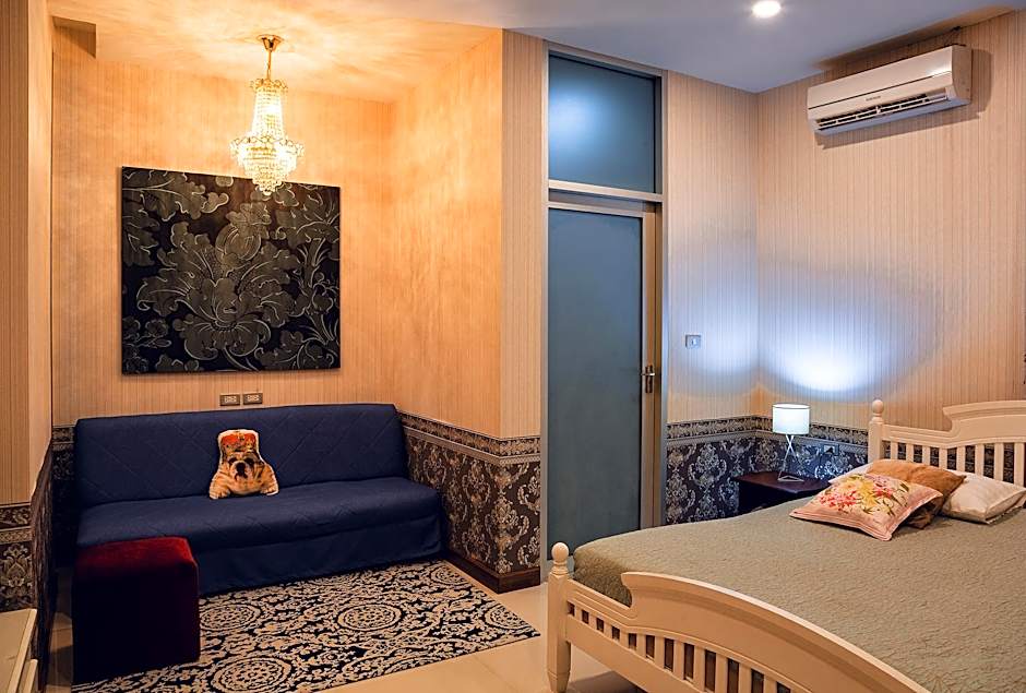 Nagawari Nirvana Platinum BBQ Villa Pattaya