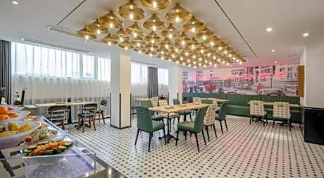 City Comfort Premier Hotel Qinzhou Lingshan Traditional Chinese Medicine Hospital Gymnasium
