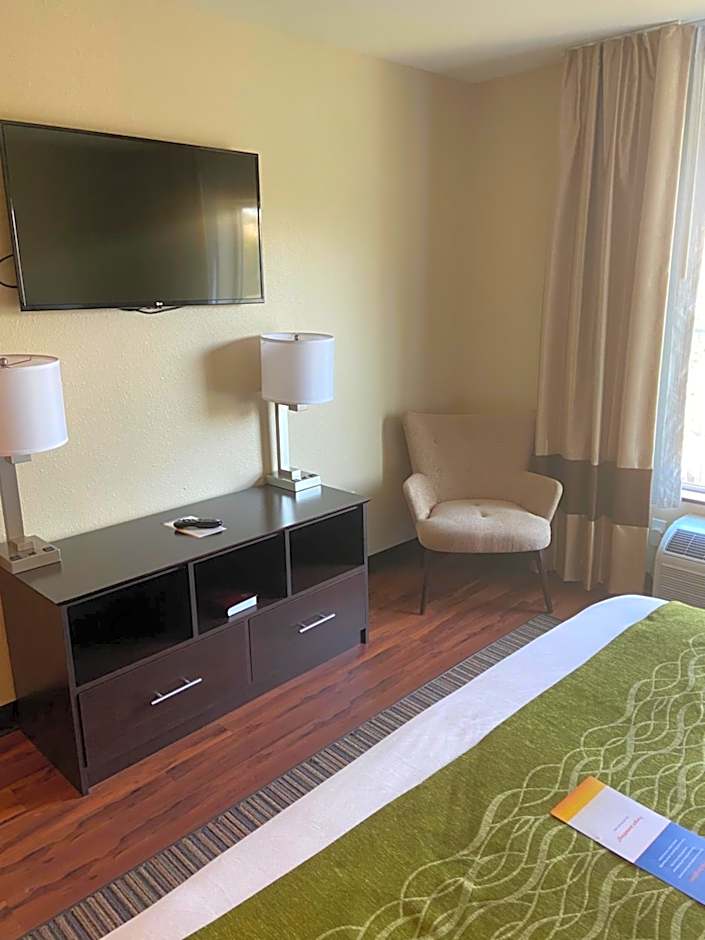 Comfort Inn Connellsville Riverview