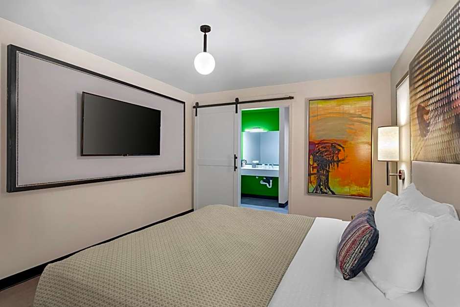 Heights House Hotel - Houston Heights Downtown an Ascend Collection Hotel