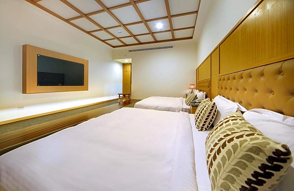 LanHai Inn
