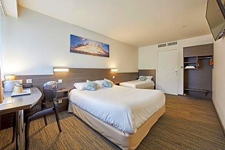 Triple Room with Shower