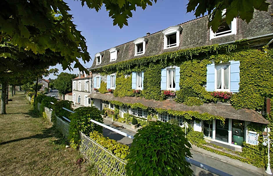 Logis Hôtel Hostellerie Saint-Jacques