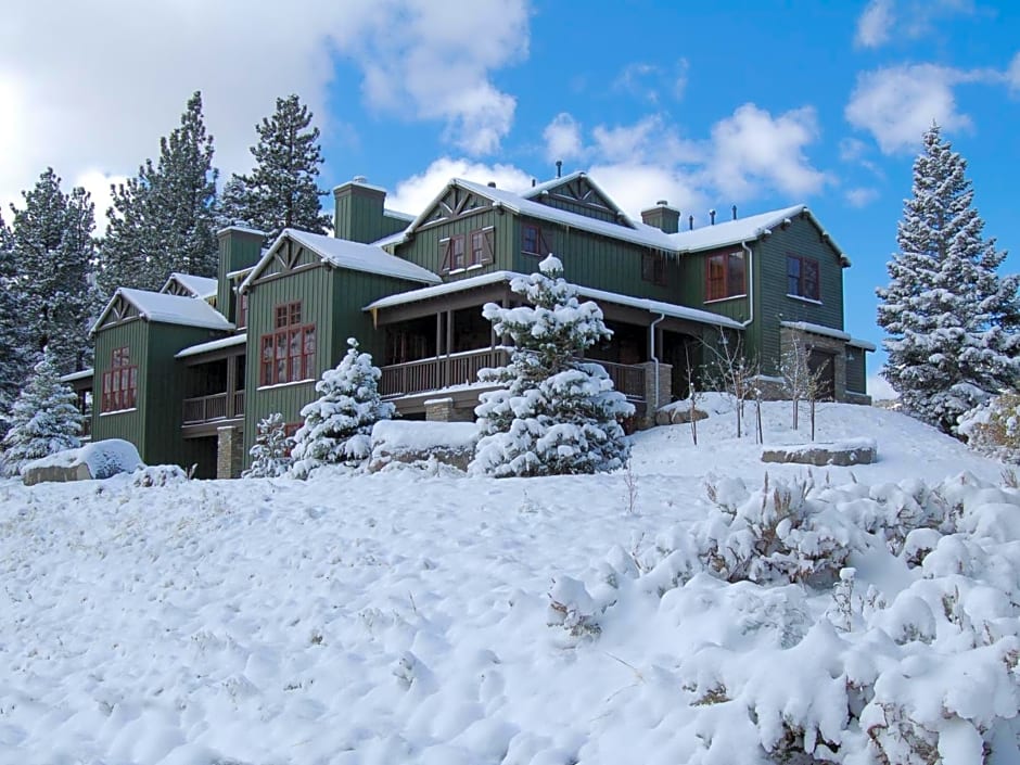 Snowcreek Resort