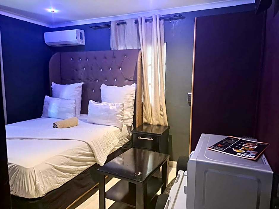 Mino Guest House
