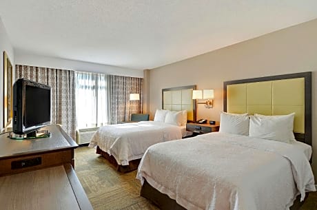 2 Double Beds Non-Smoking