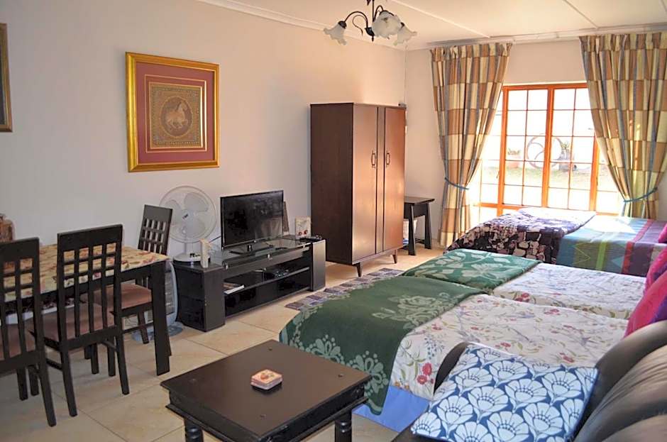 Petra's Country Guesthouse