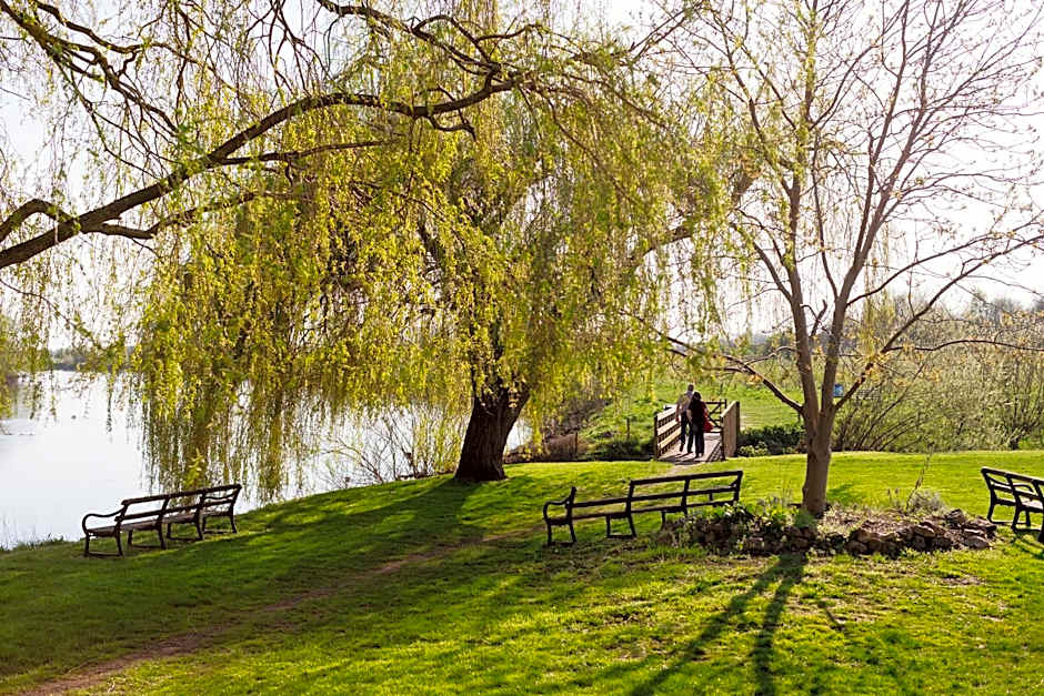 Riverside Hotel by Chef & Brewer Collection