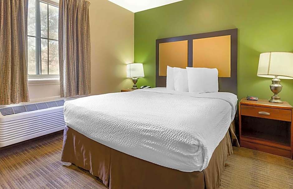 Extended Stay America Suites - Raleigh - North Raleigh - Wake Towne Dr.