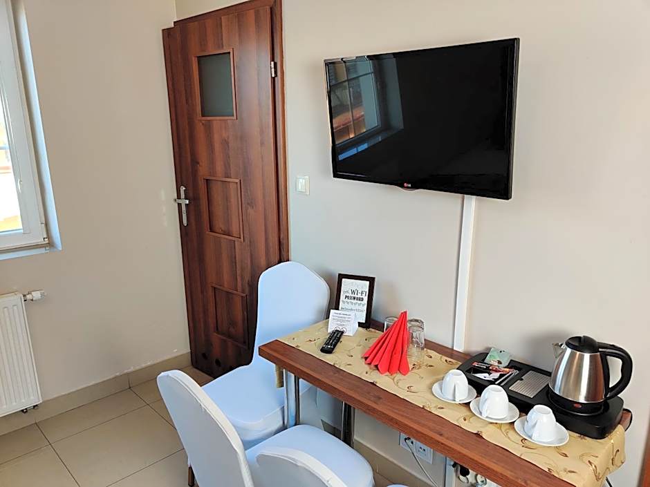 Photo 1 of 12 of Triple Room