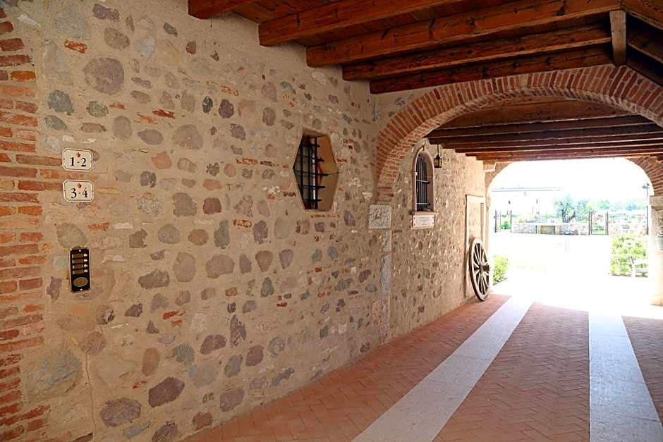 Residence Borgo Mondragon