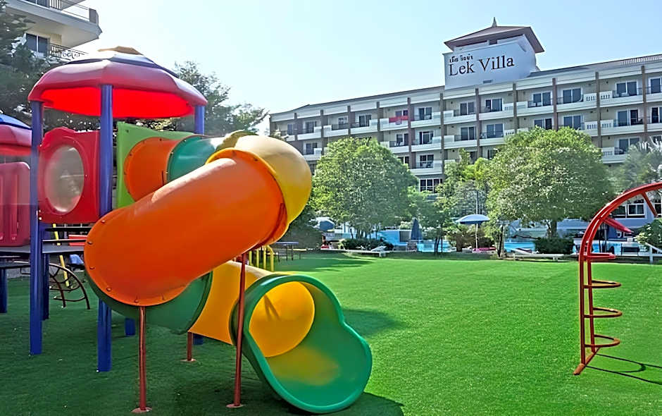 Lek Villa