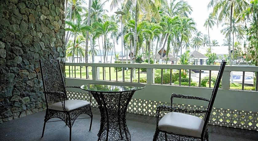 Waterfront Insular Hotel Davao