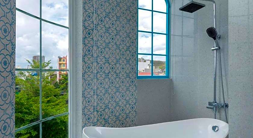 La Casa Hotel