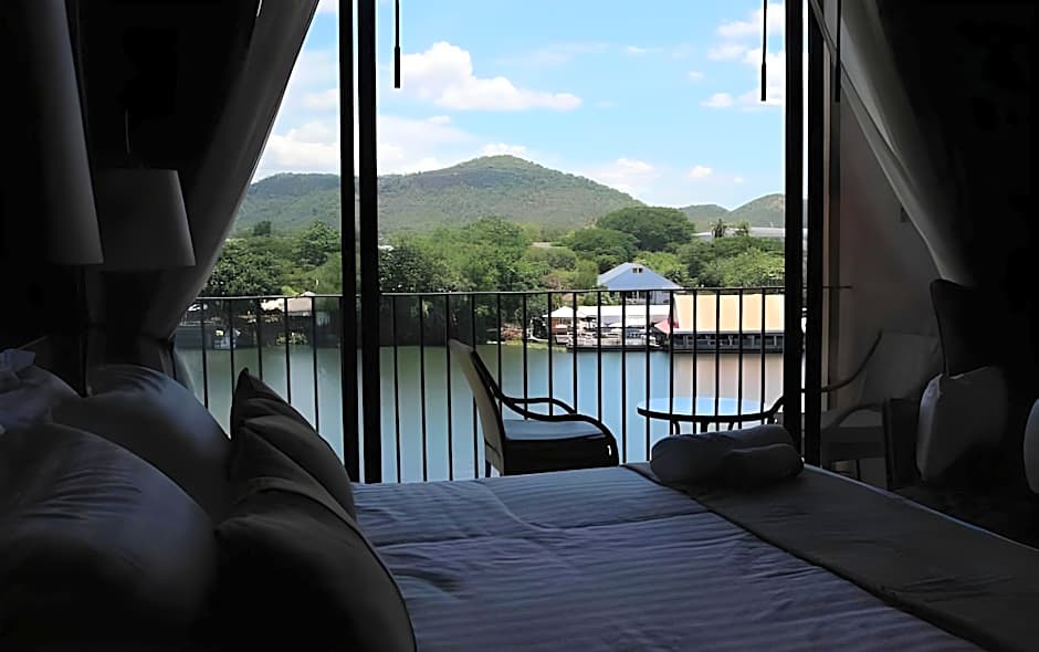 The Glory River Kwai Hotel