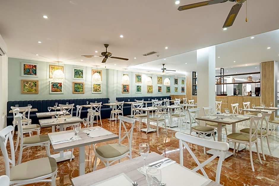 Hotel Nerja Club & Spa