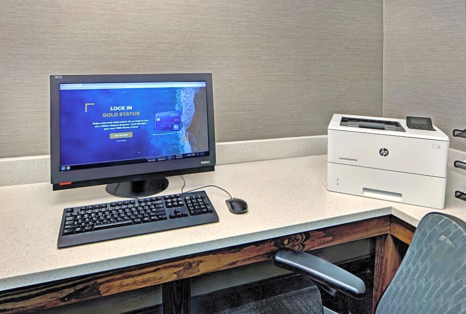 Hampton Inn & Suites Augusta West