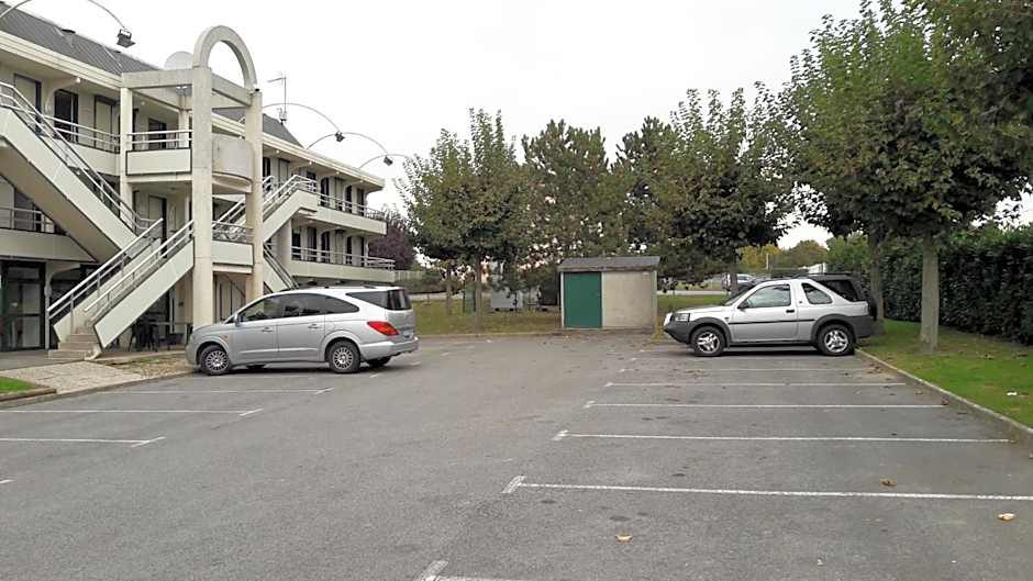 Premiere Classe Compiegne - Jaux